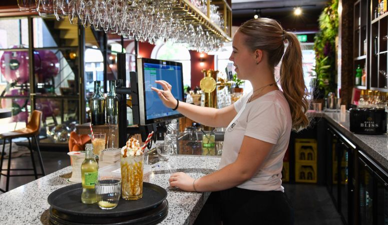 barscherm in je horecazaak